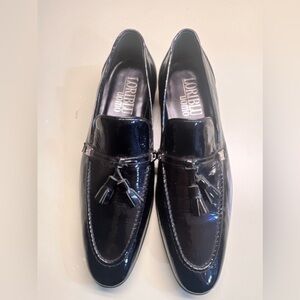 Vero Cuoio Black Loafers Sleek Slip-Ons